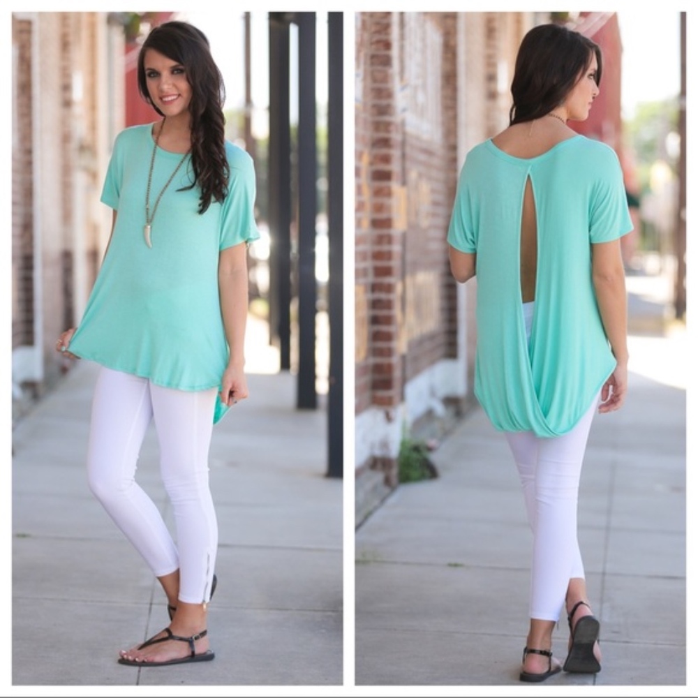 "LAST ONE" PRICE REDUCED--Mint Open Back Blouse - Picture 2 of 5